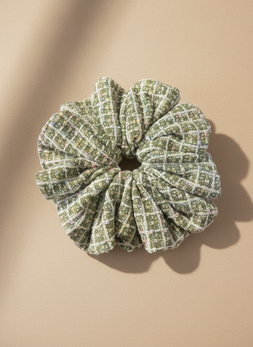 XL Verde Mousse Scrunchie