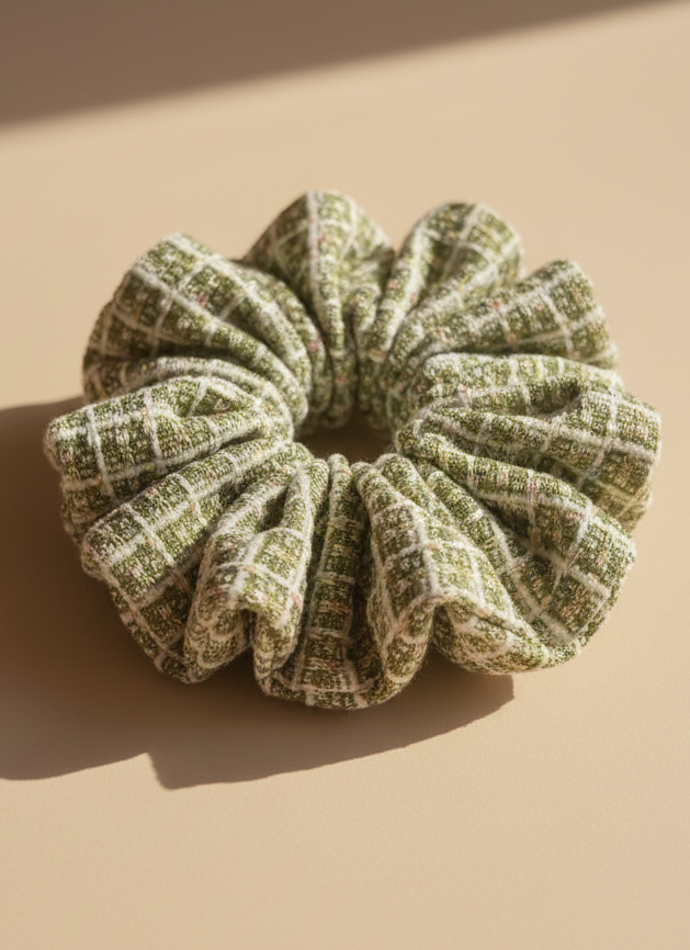 XL Verde Mousse Scrunchie