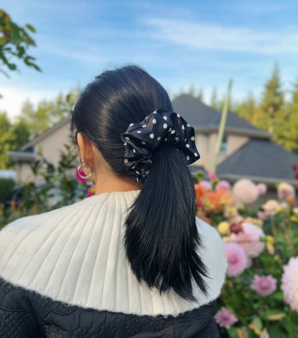 Medium Dahlia Mulberry Silk Scrunchies