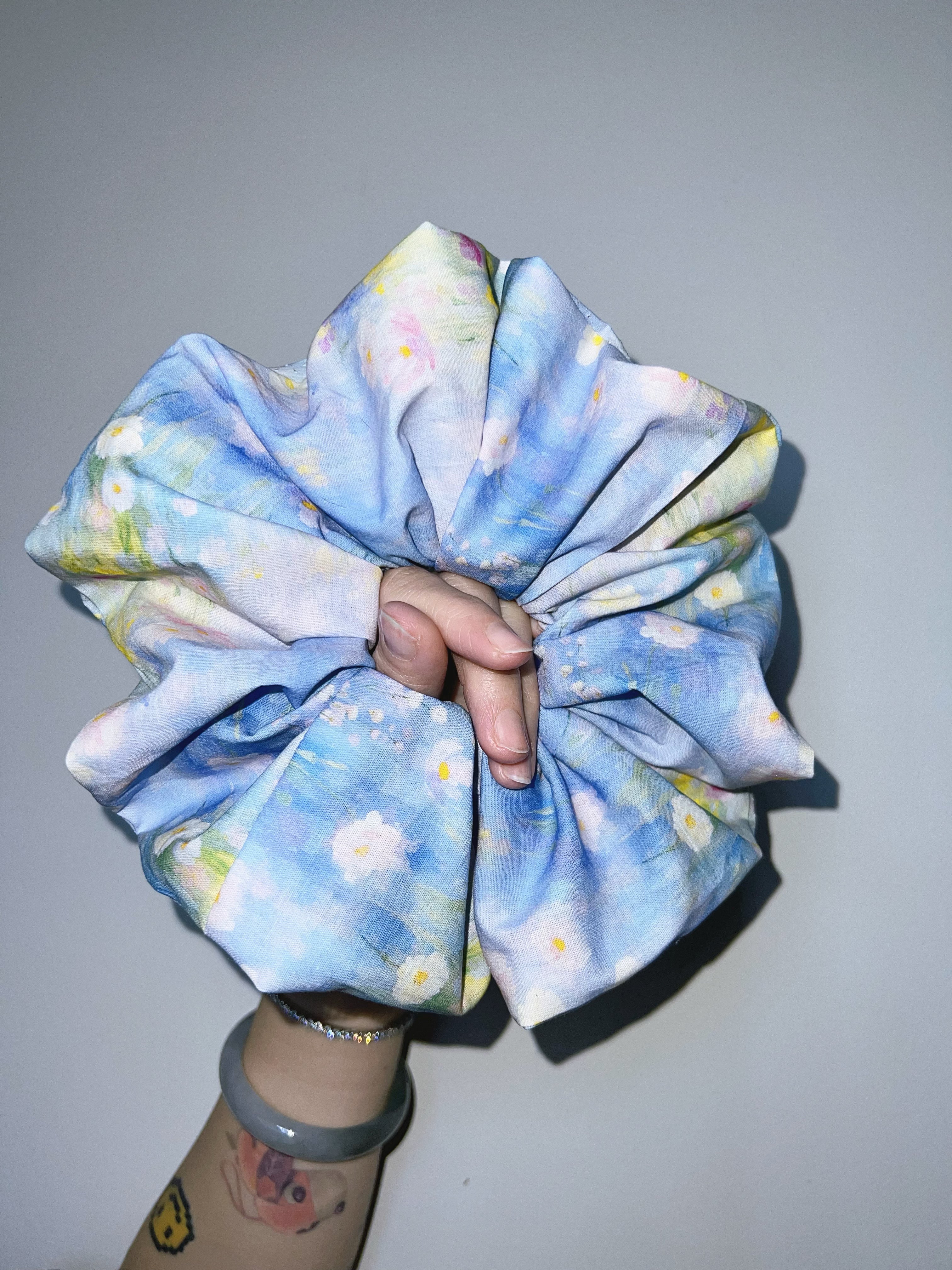 X-Large Cloud Scrunchie