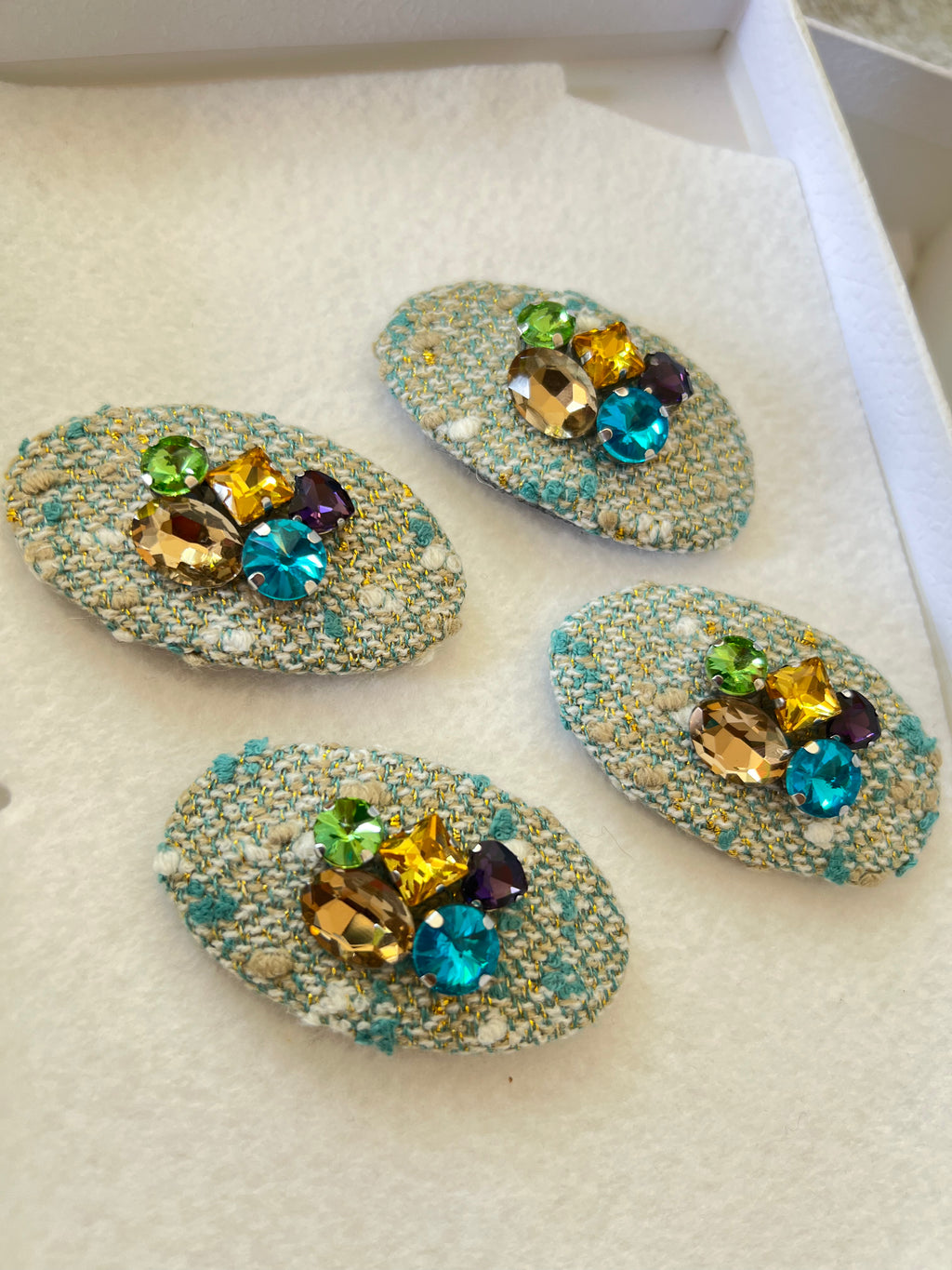 Sophia Tweed Bedazzled Clip