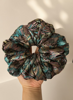 XL Chrysanthemum Scrunchie
