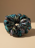 XL Chrysanthemum Scrunchie