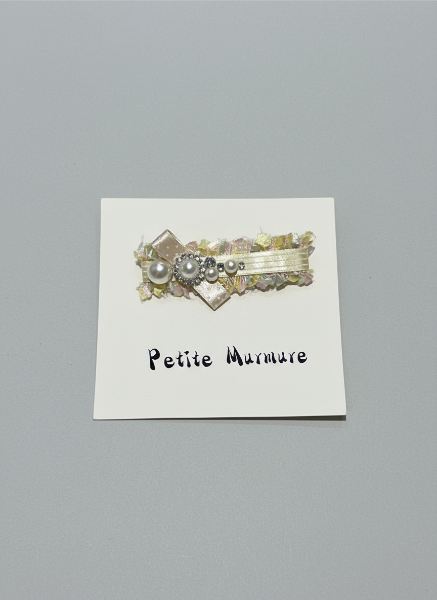 Gabrielle Tweed Flat Bow