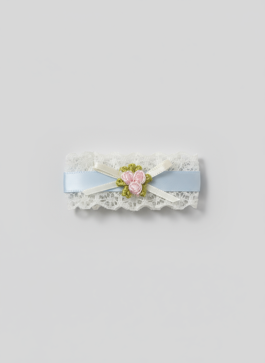 Vivian Embroidery Fleur Flat Bow
