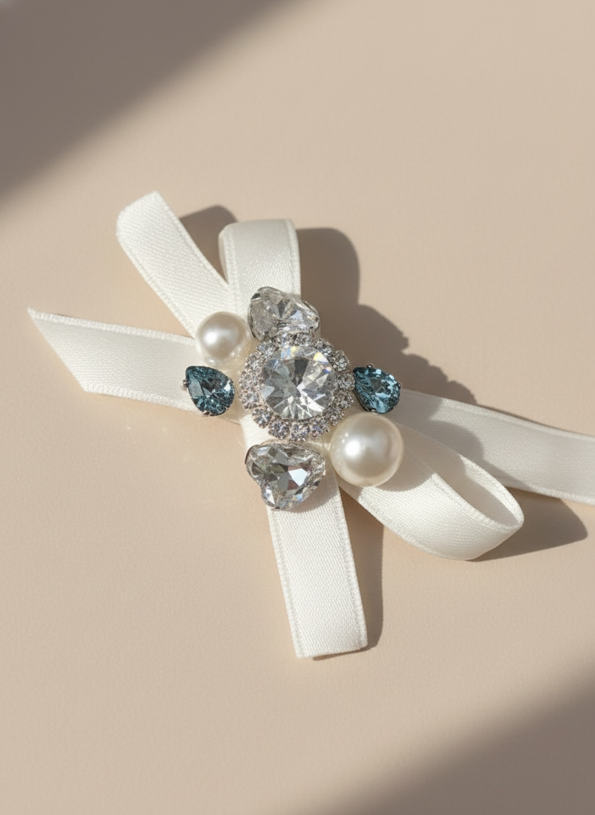 Madeleine Criss Cross Bejewelled Clip