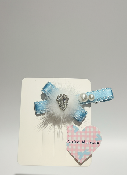 Snow Pom Pom Criss Cross Clip