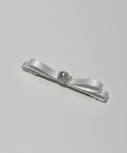 Nœud plat orné de bijoux Olivia