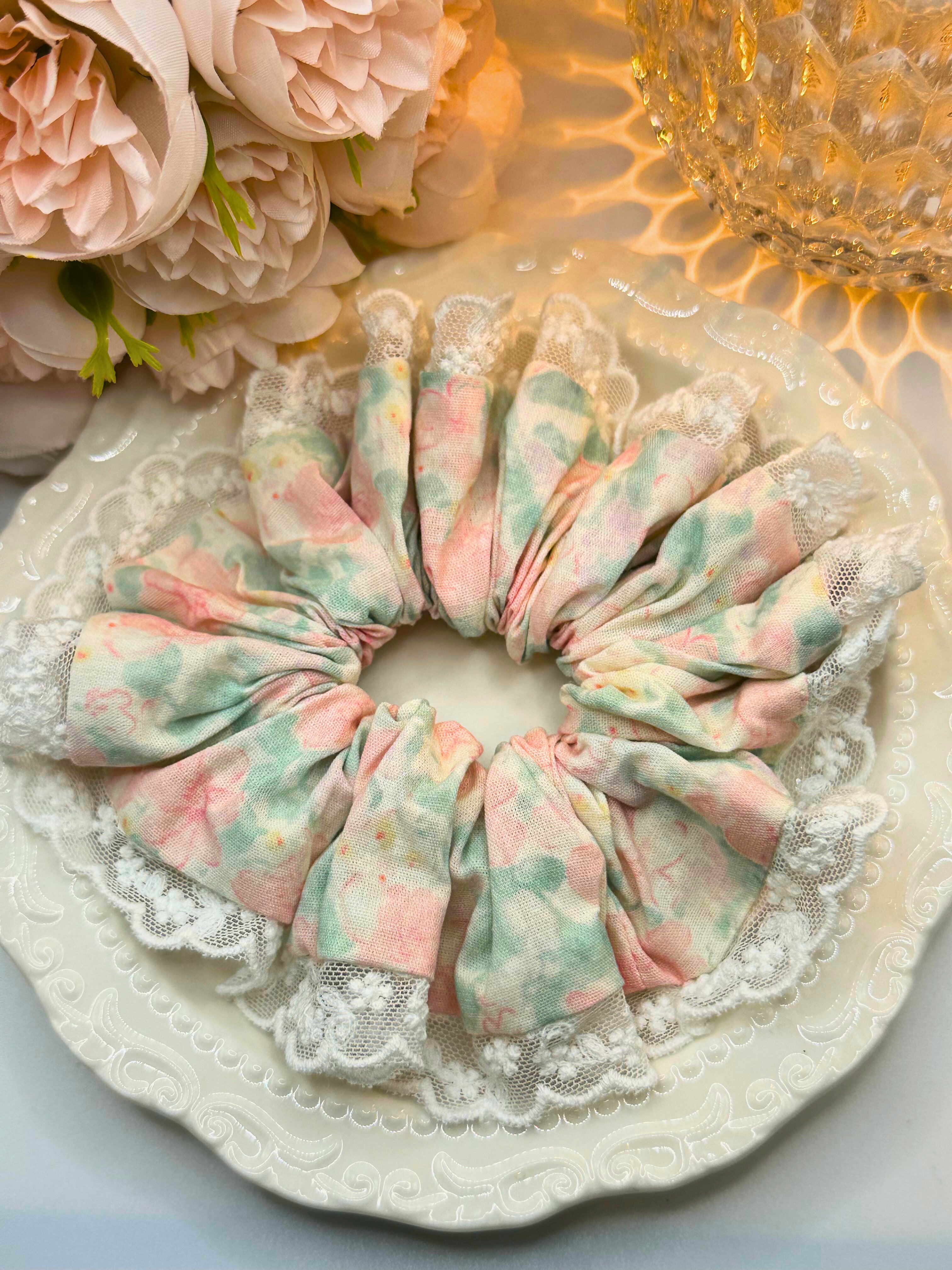 Valentina Lace Scrunchies