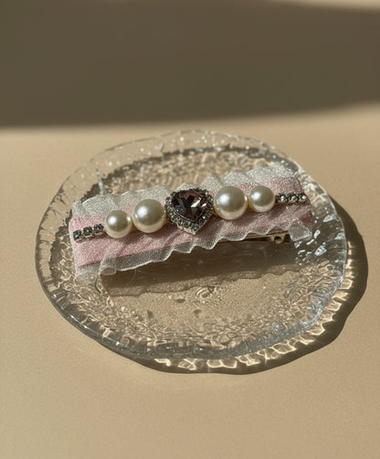 Avril Organza Clip