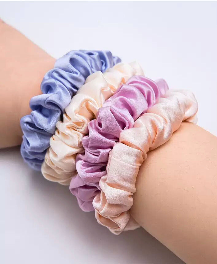 Small Dahlia Mulberry Silk Scrunchies