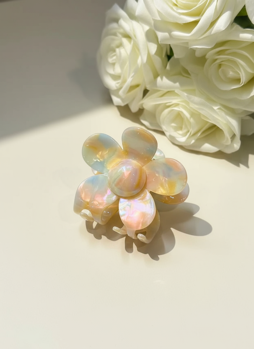 Buttercup Fleur Hair Claw