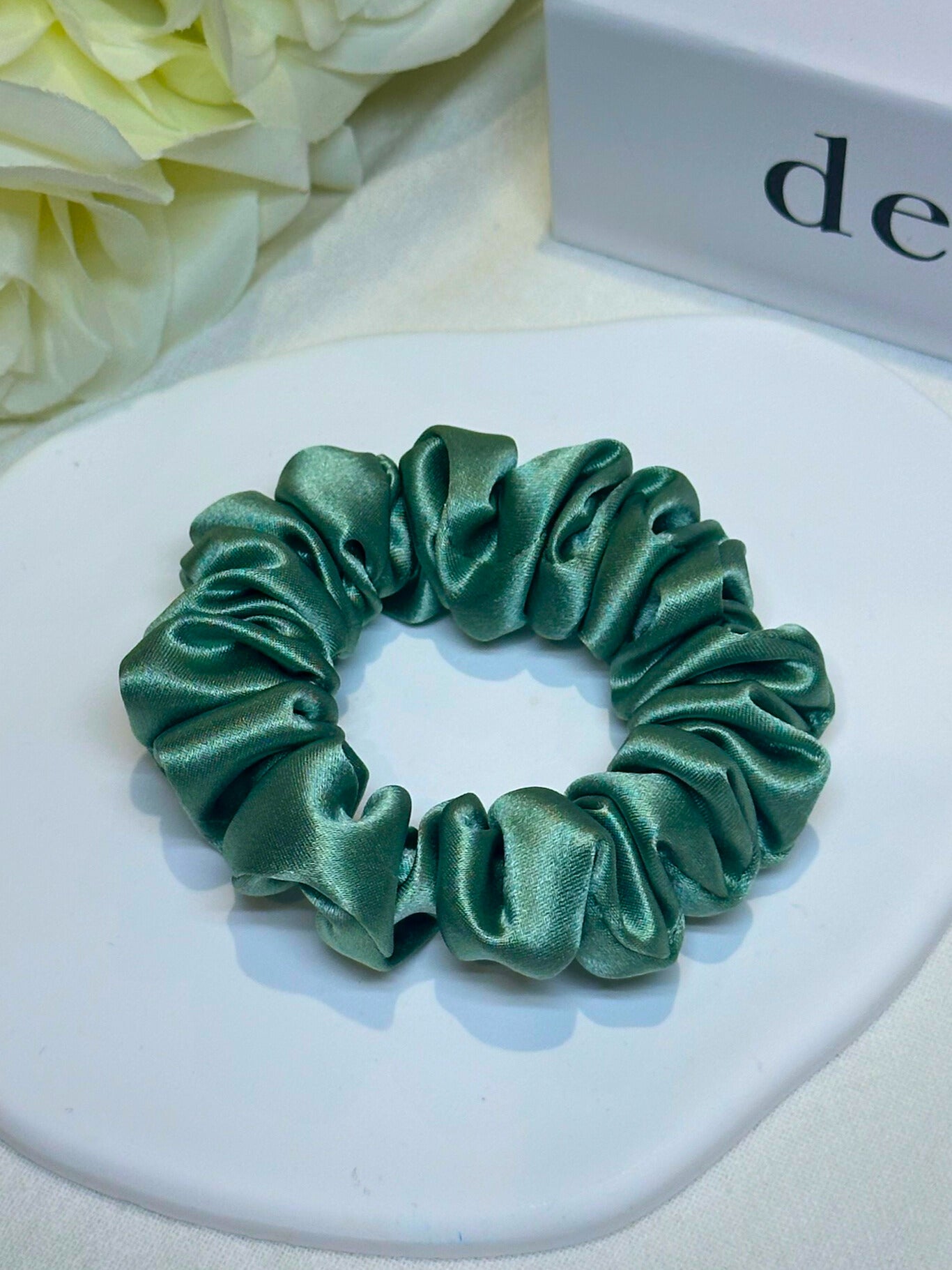 Small Dahlia Mulberry Silk Scrunchies