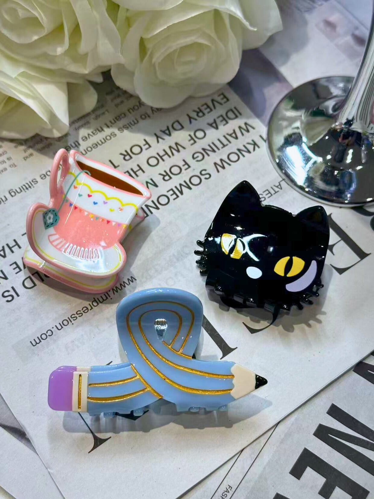 Small Character Hair Claw