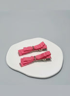 Flamingo Crisscross Bow Clip