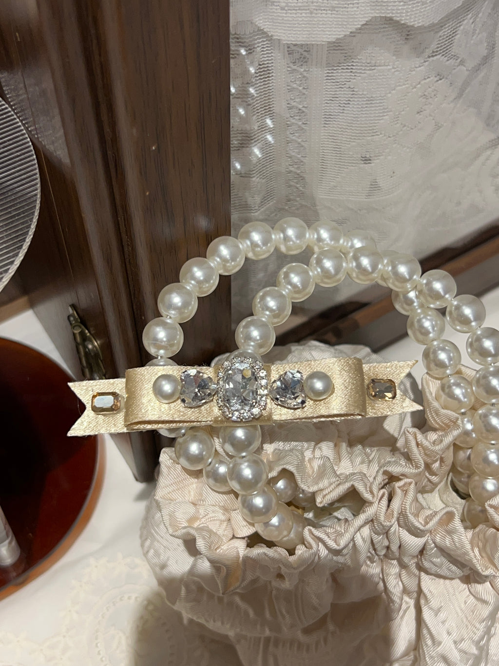 Belle Bedazzled 扁平蝴蝶结