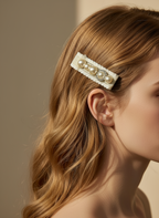 Evette Pearl Flat Bow