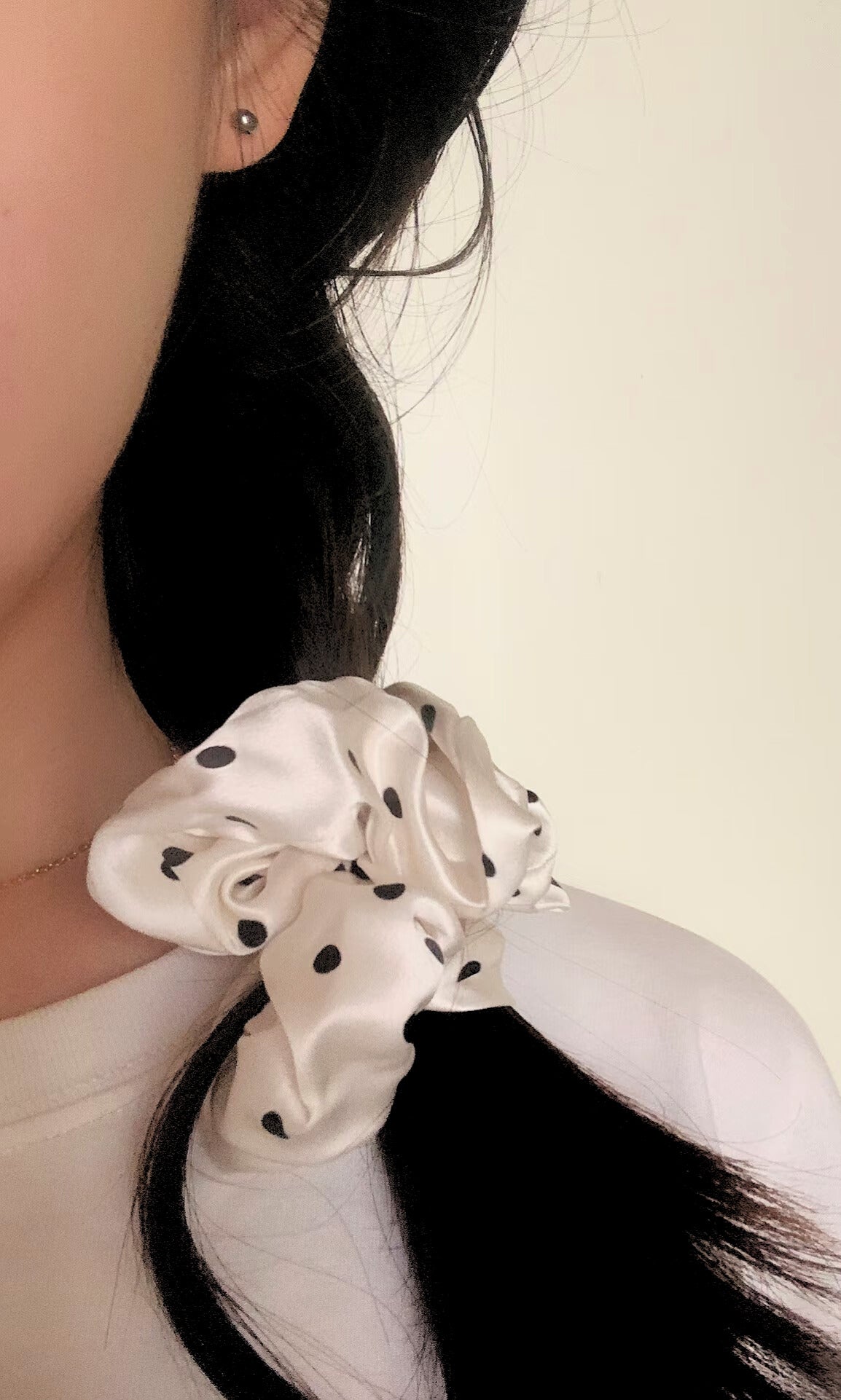 Medium Dahlia Mulberry Silk Scrunchies
