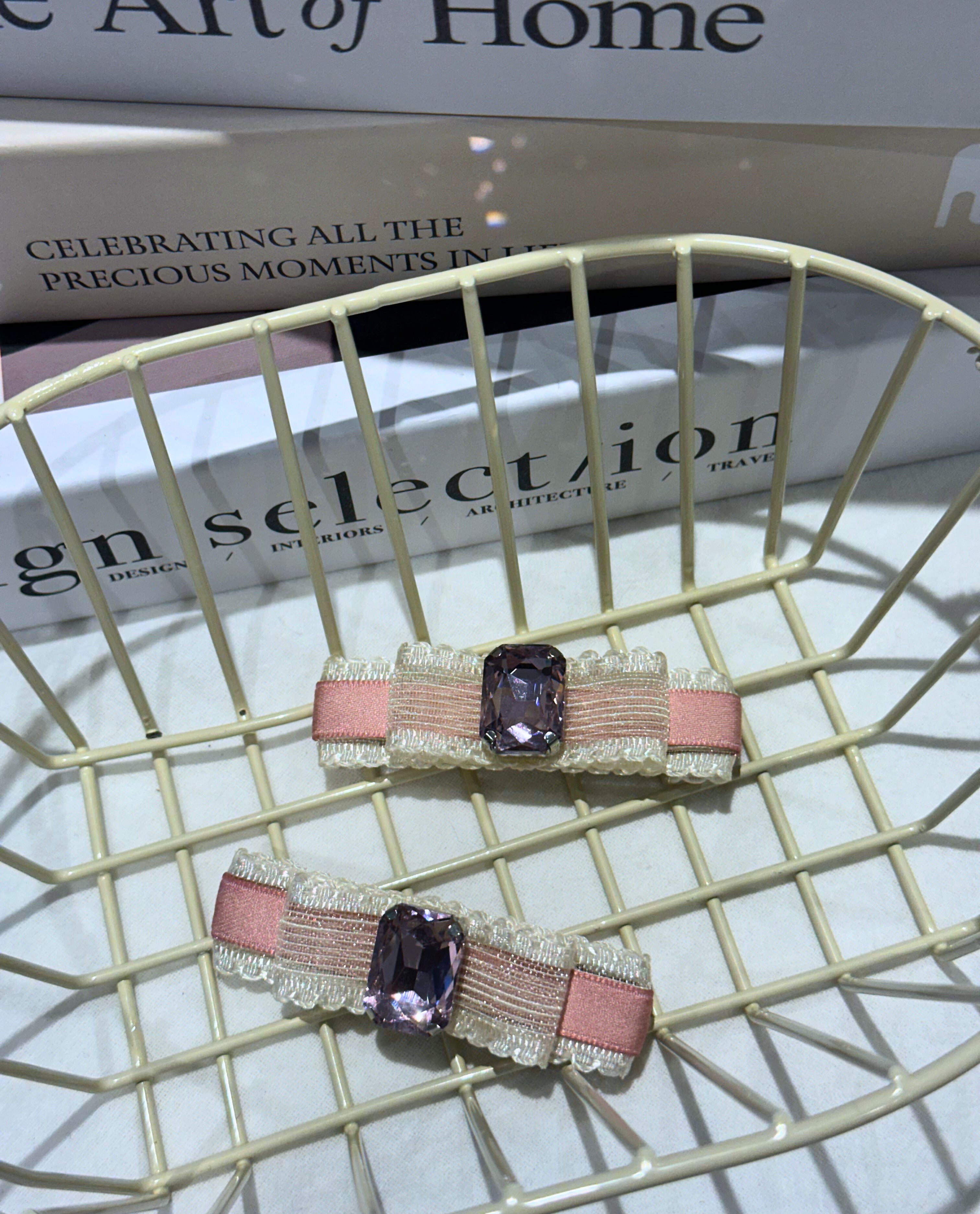 Valerie Colorblock Flat bow